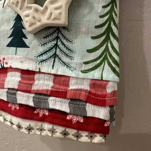 NWT Honest Company Christmas Lovey & Teether Gift - Picture 3 of 6